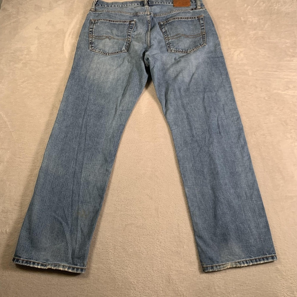 Lucky Brand Jeans Mens 34x30 Light Blue 221 Original Straight Distressed‎ Denim - Picture 12 of 15